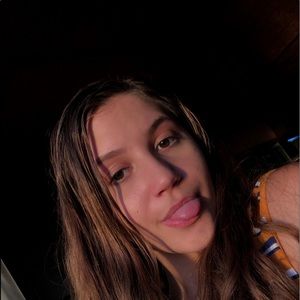 Meet your Posher, Loretta